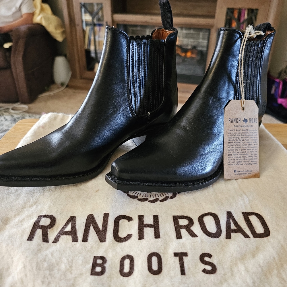 Ranch Road Boots - Authentic - Handmade in Spain - All Leather - Size 5.5 - RARE